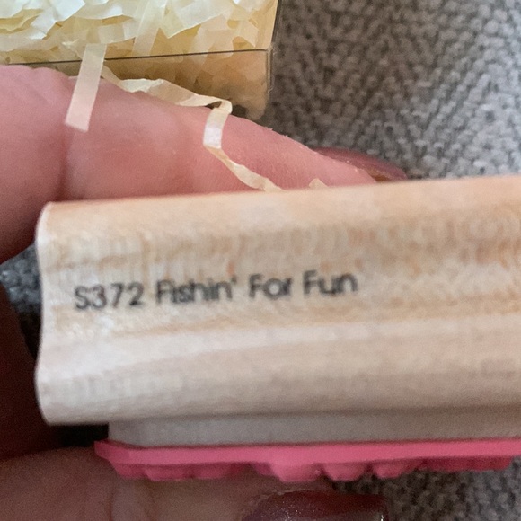 Fishin For Fun S372 stamp set - Picture 7 of 7